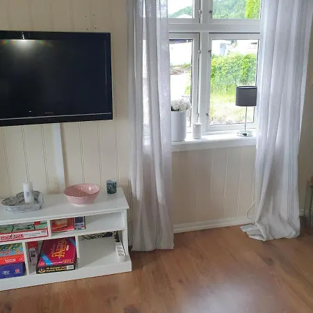 A Cozy Little House With A Lovely Sea View * Porsgrunn