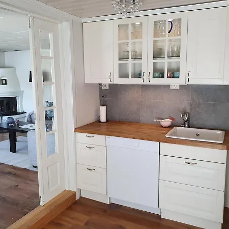 A Cozy Little House With A Lovely Sea View Feriehus Porsgrunn
